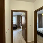 Bratanov Cascadas Apartment Ravda