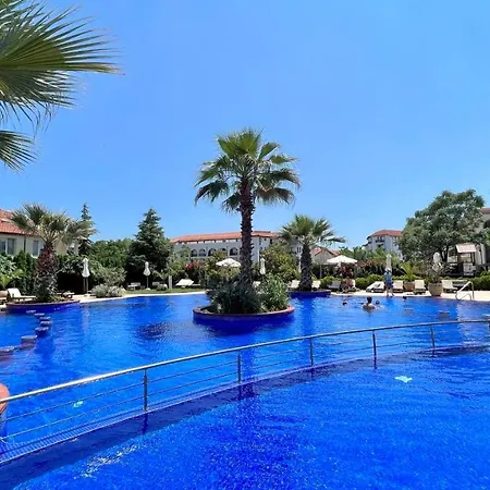 Bratanov Cascadas Равда