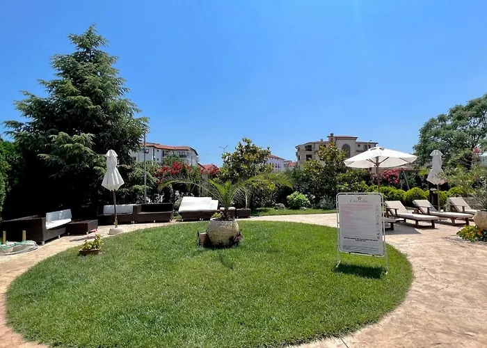 Bratanov Cascadas * רבדה