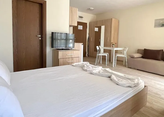 Bratanov Cascadas דירה